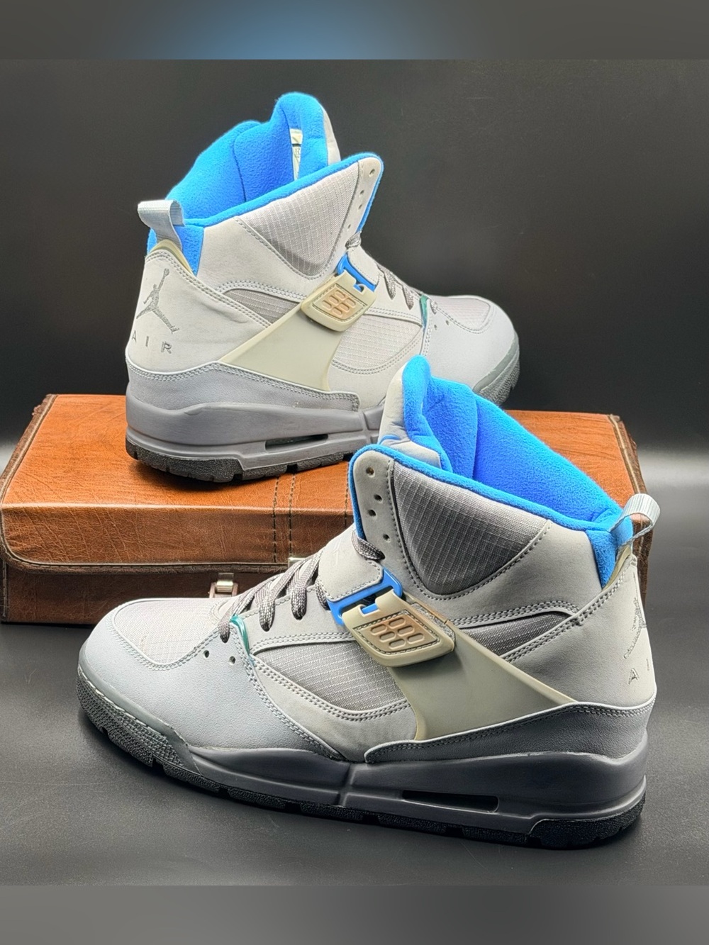 Air Jordan Flight 45 TRK Gray